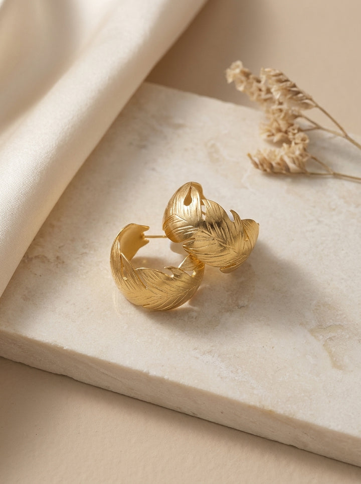 Feather Curve Earrings