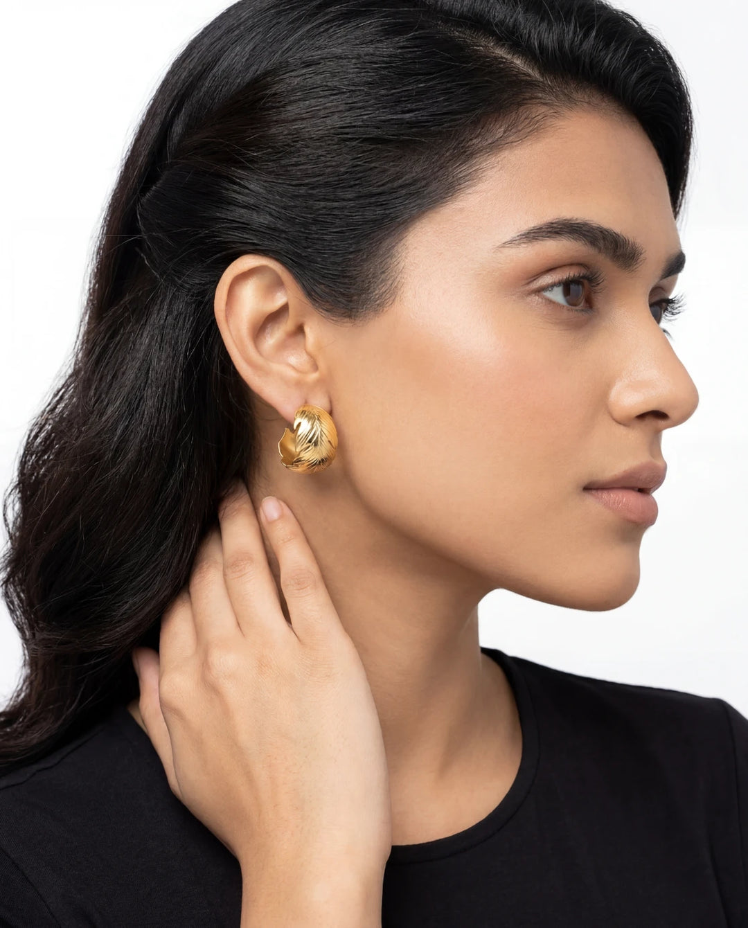 Feather Curve Earrings