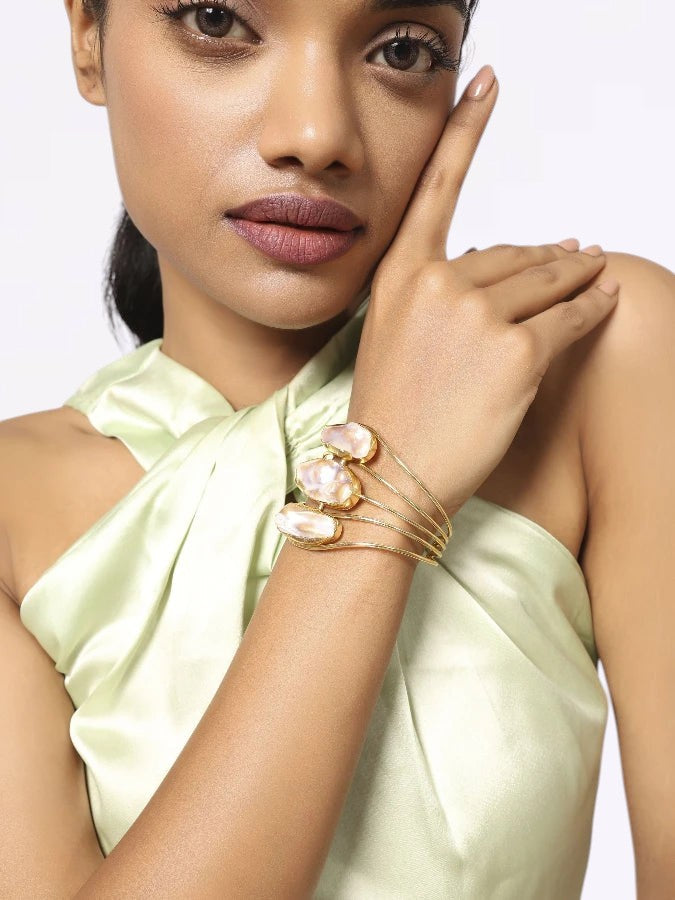 Pearl Cascade Bracelet