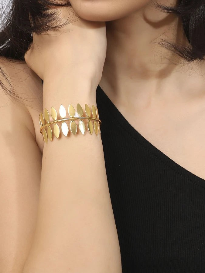 Laurel Crown Bracelet