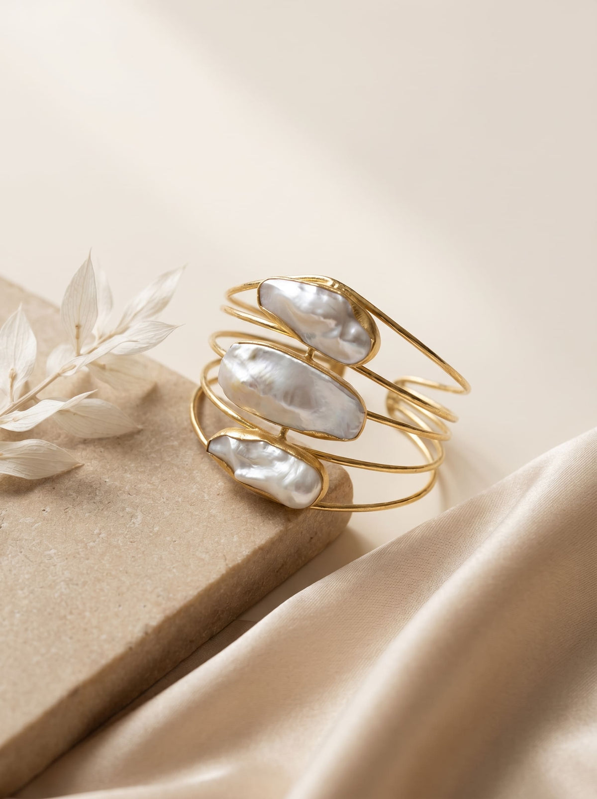 Pearl Cascade Bracelet