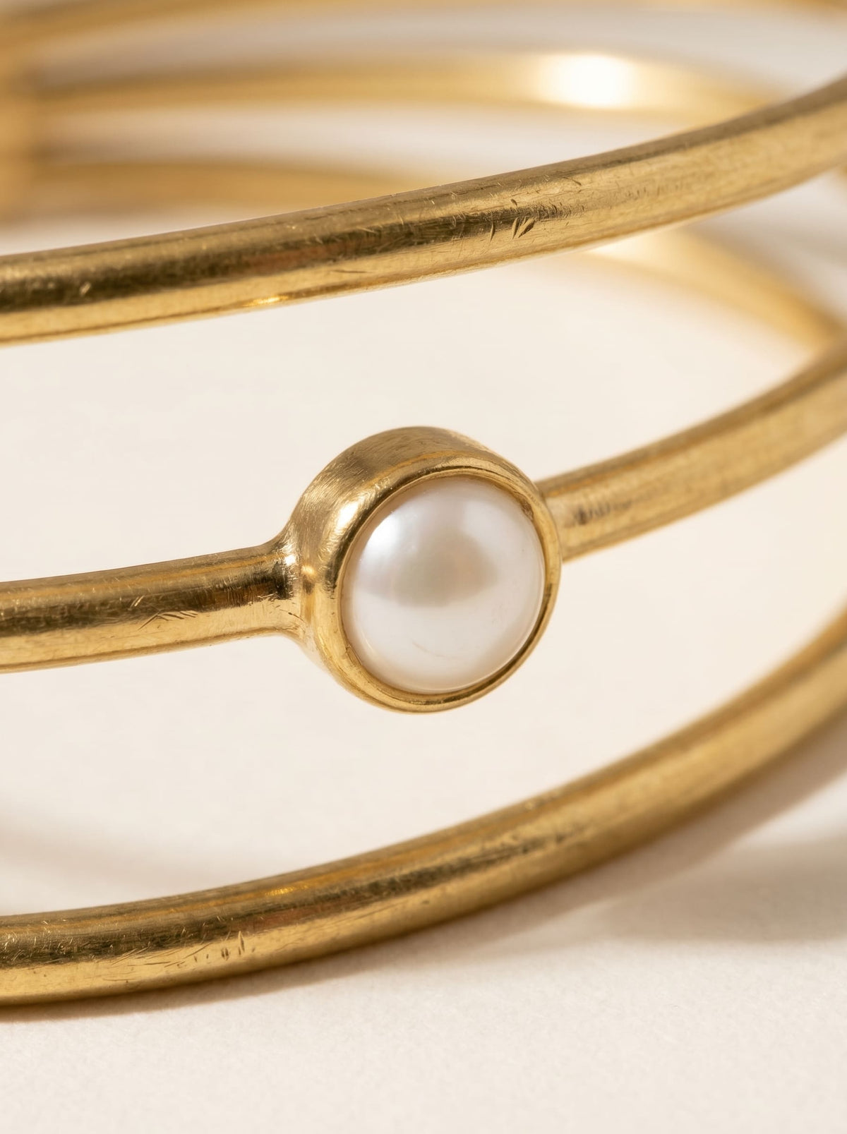 Pearl Orbit Bracelet