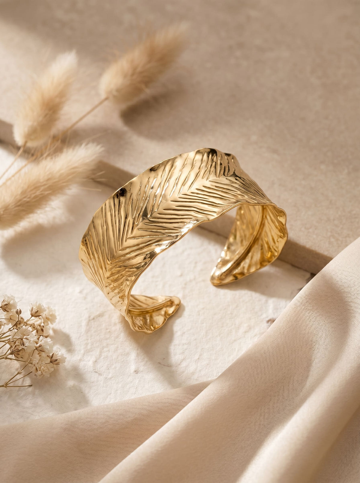 Textured Verdict Bracelet