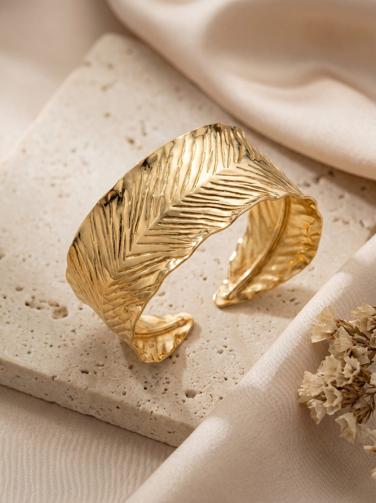 Textured Verdict Bracelet