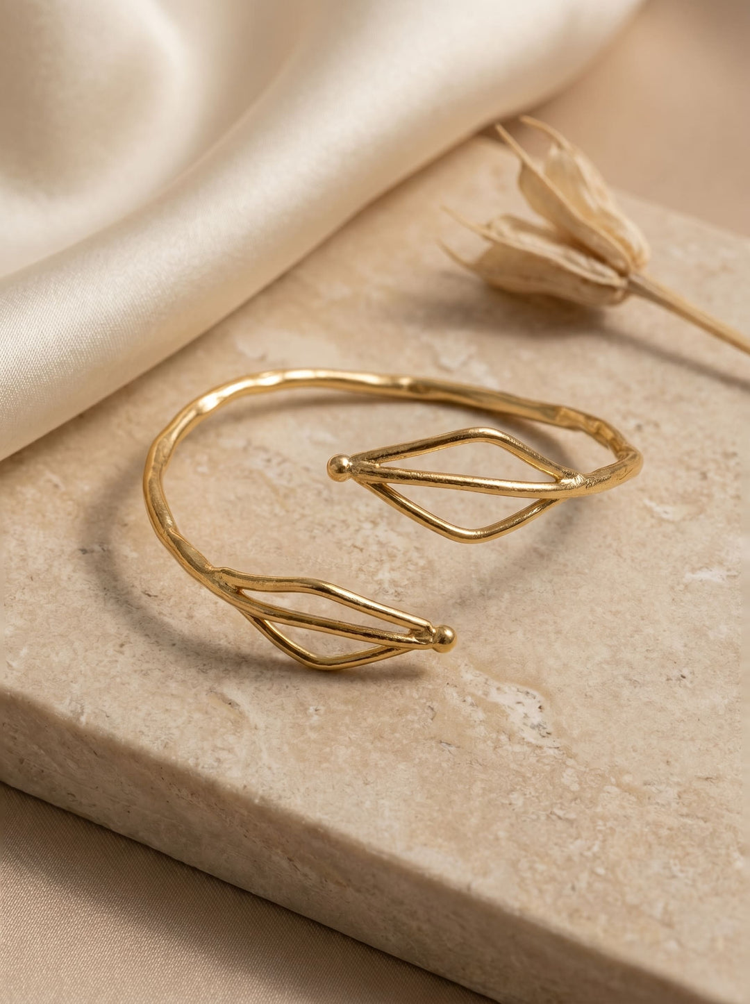Twin Apex Bracelet