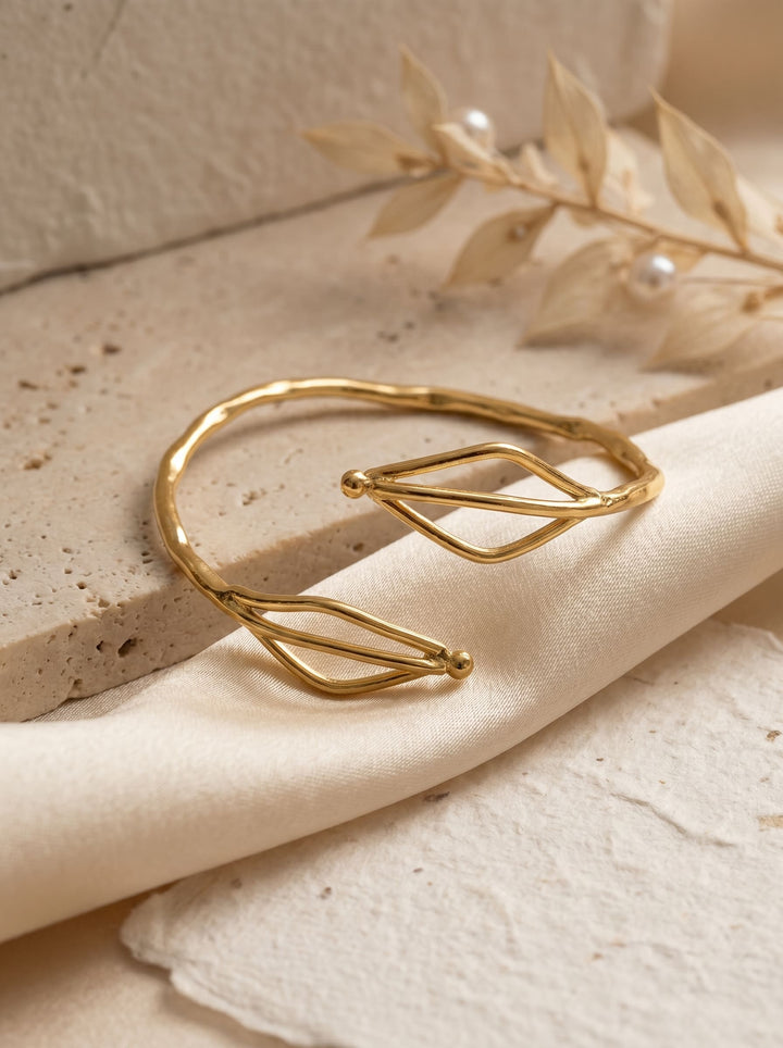 Twin Apex Bracelet