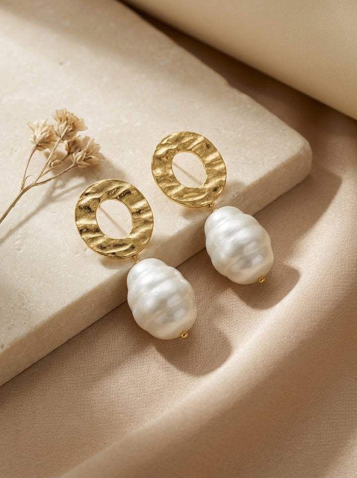 Ripple Pearl Earrings
