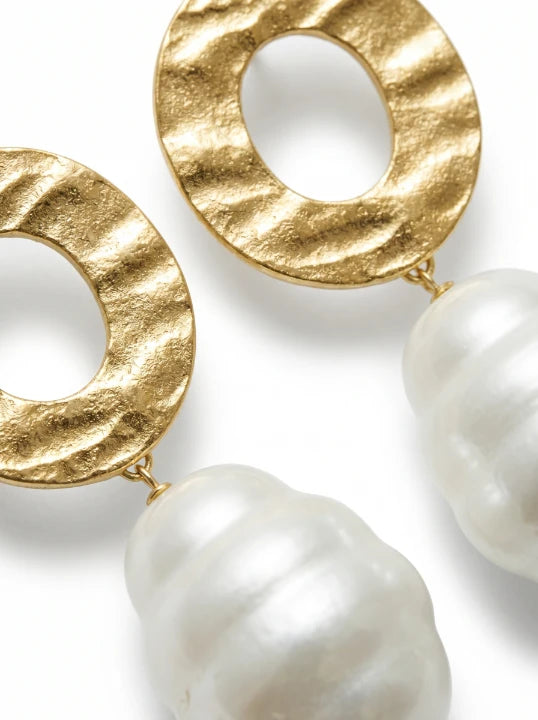 Ripple Pearl Earrings
