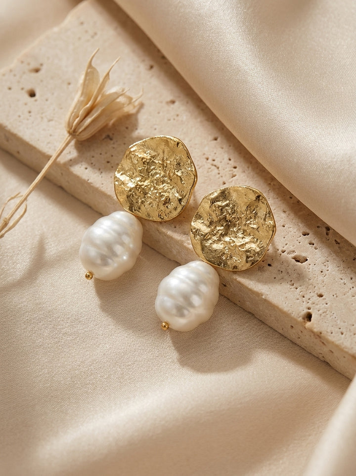 Valora Earrings